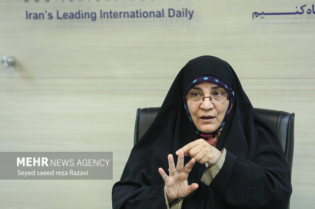 زنان «مسلحین» هویت خود را افشا نمیکنند