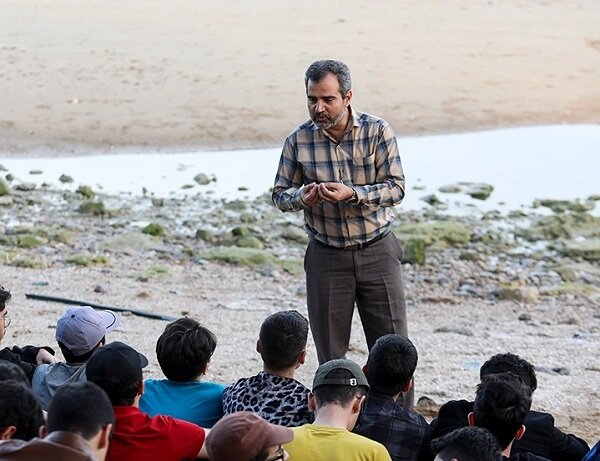 «جهاد تبیین» بر امواج خلیج همیشه فارس