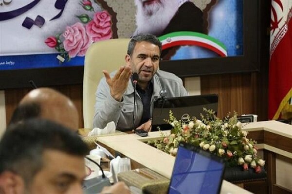 معلمان مدارس غیردولتی کارت «صلاحیت حرفهای» دریافت میکنند معلمان مدارس غیردولتی کارت «صلاحیت حرفهای» دریافت میکنند
