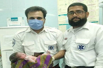 تولد نوزاد عجول مهرستانی در آمبولانس
