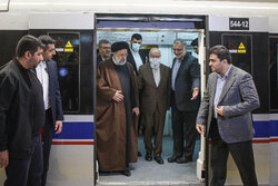 آغازبهره برداری از ۵ ایستگاه خط ۷و۸ مترو تهران با حضور رئیس جمهور