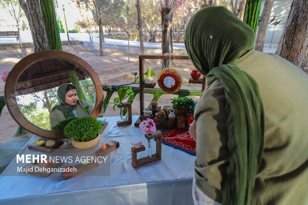 Yazd city decorated with Haft-sin
