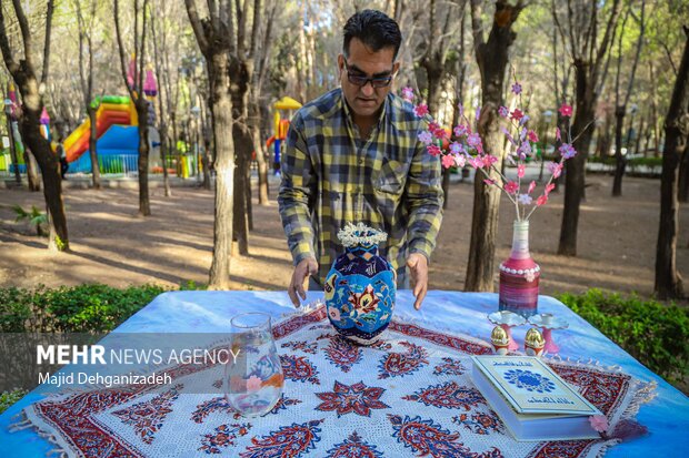 Yazd city decorated with Haft-sin
