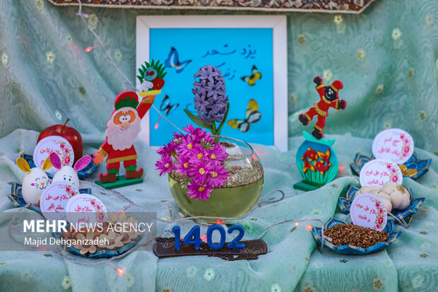 Yazd city decorated with Haft-sin
