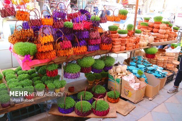 Kermanshah bazaar ahead of Nowruz
