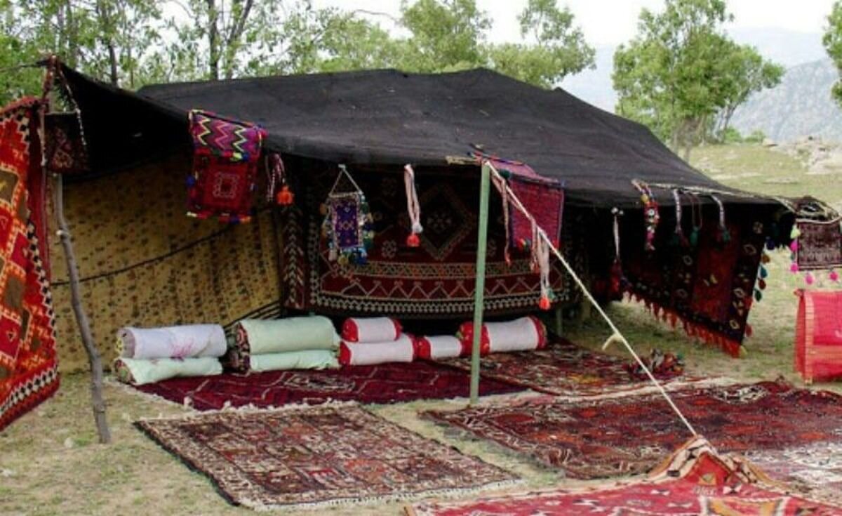 برپایی ۵ سیاه چادر در بشرویه/۶ خانه تاریخی آماده پذیرایی گردشگران
