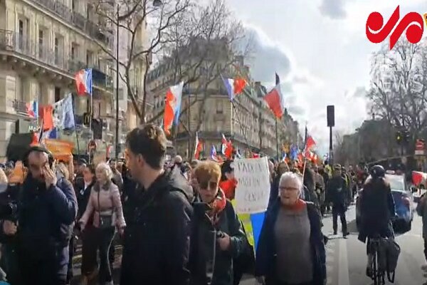 معترضان در فرانسه خواستار خروج پاریس از ناتو و استعفای دولت کشورشان شدند/ درگیری پلیس با مردم+تصاویر