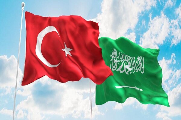 نشست مشترک بازرگانی عربستان و ترکیه و امضای ۸ توافقنامه