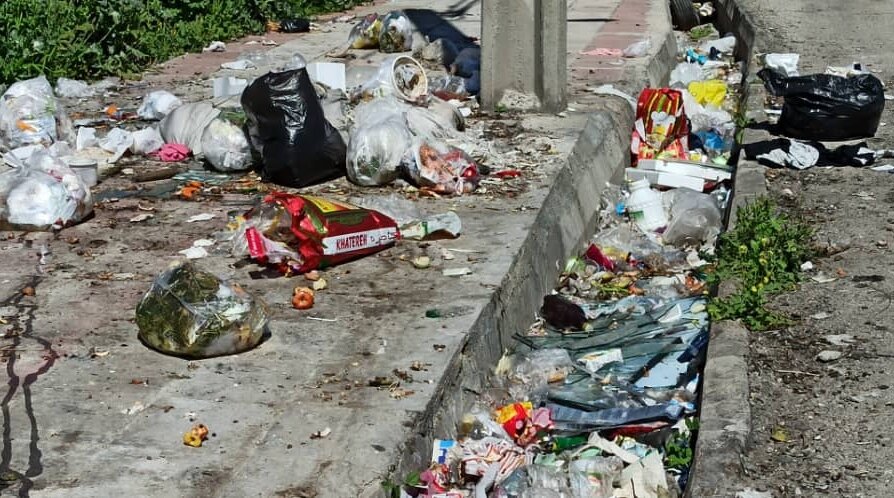 فضای شهری محل دپوی زباله/ دهدشت با وعده ها به استقبال نوروز رفت