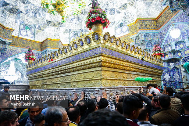 حال و هوای حرم کریمه اهلبیت در شام میلاد کریم اهل بیت(ع)