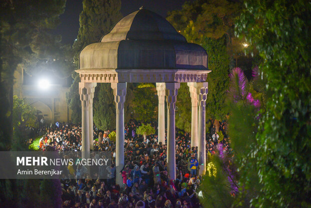 شیراز میں نئے شمسی سال کا جشن
