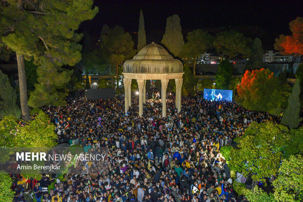 شیراز میں نئے شمسی سال کا جشن
