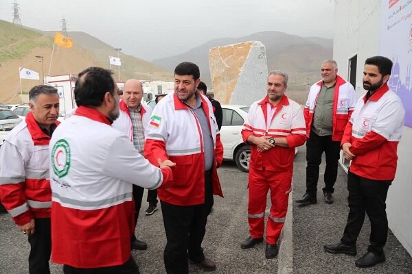 بازدید رئیس هلال احمر از پایگاه امدادونجات آزادراه تهران - شمال
