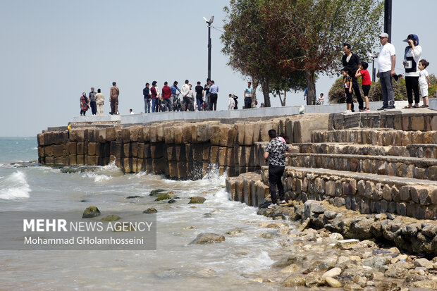 Yerli turister Nevruz Bayramı tatilinde Buşehr eyaletine akın etti