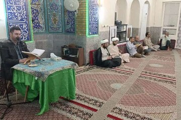 قاری بین‌المللی در کرسی تلاوت «نوروز رمضانی» بوشهر تلاوت کرد