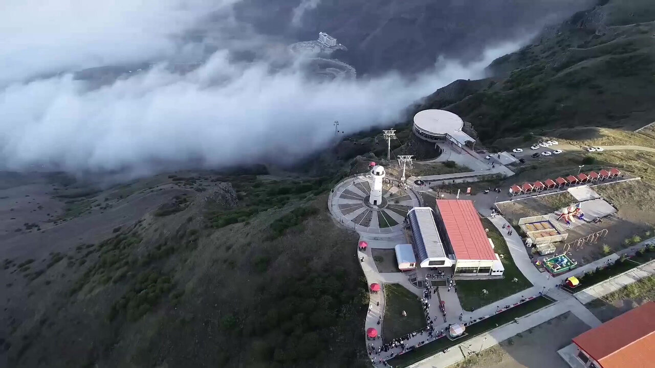 گذراندن «روز طبیعت»در سایه سار درختان و نسیم رودها