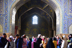 بیش از ۵ میلیون گردشگر نوروزی وارد استان اصفهان شده است