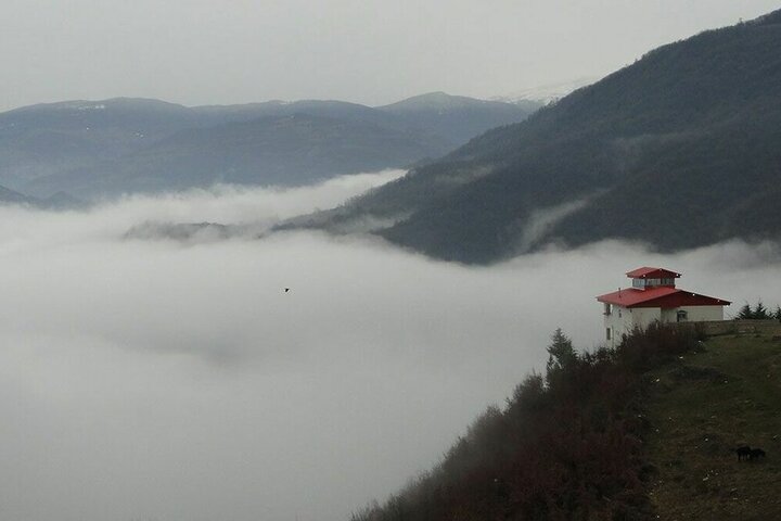 تماشای البسه رنگی در دیار اشکانیان/رازهای گُل رامیان برملا می شود