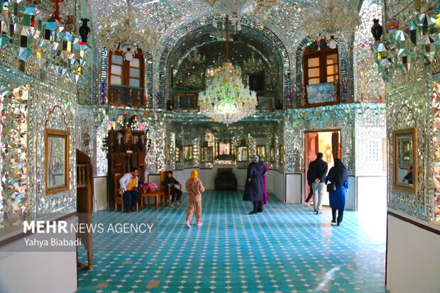 آینهکاریهای۱۳۰ساله در غبار بیمهری؛ تکیه بیگلربیگی تشنه اعتبارات ملی