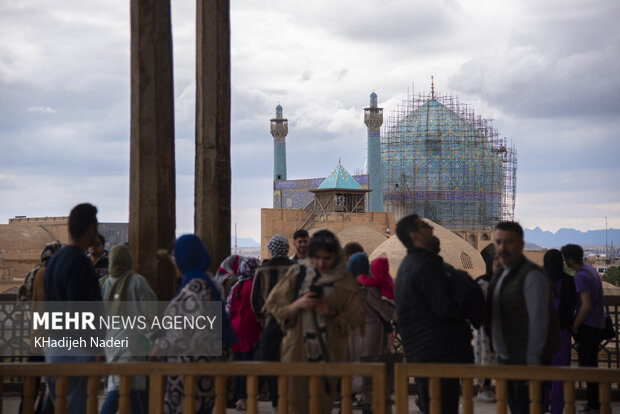 بیش از ۴میلیون گردشگر از بناهای تاریخی استان اصفهان بازدید کردند 