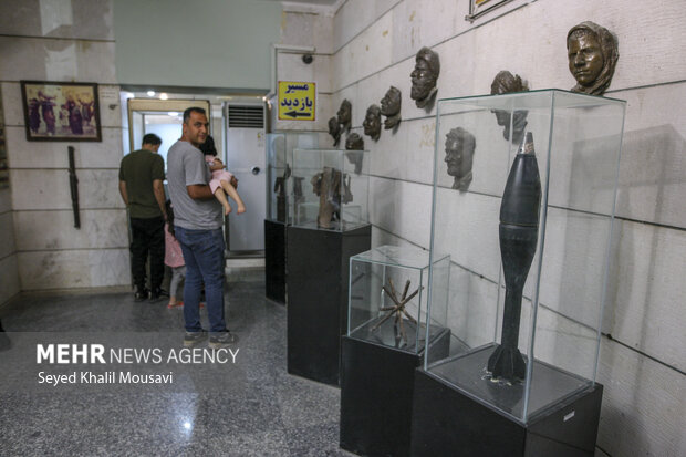 موزهای که شما را به دل جنگ تحمیلی میبرد