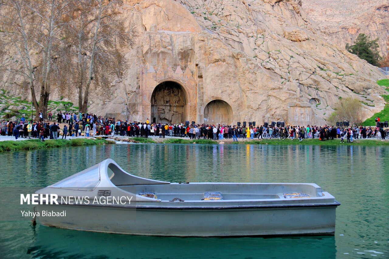 بازدید بیش از ۸۰۰ هزار نفر از جاذبه‌های گردشگری کرمانشاه