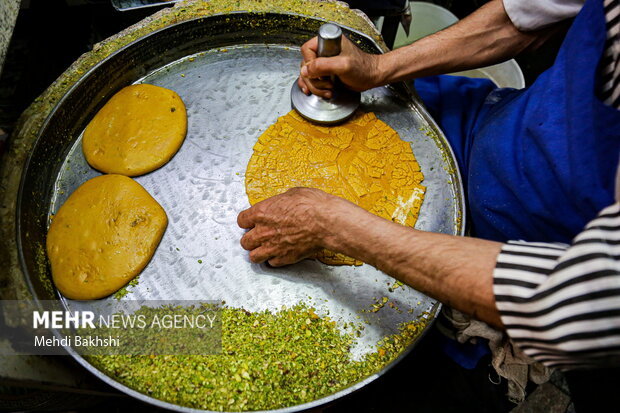 کارگاه سوهان پزی در قم