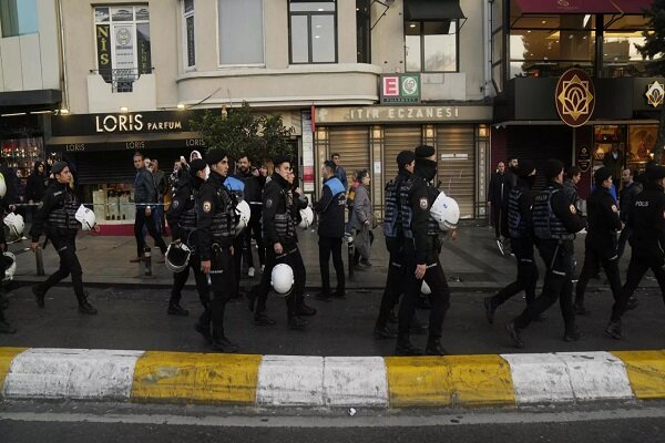 تیراندازی در استانبول ترکیه/ ۴ نفر زخمی شدند
