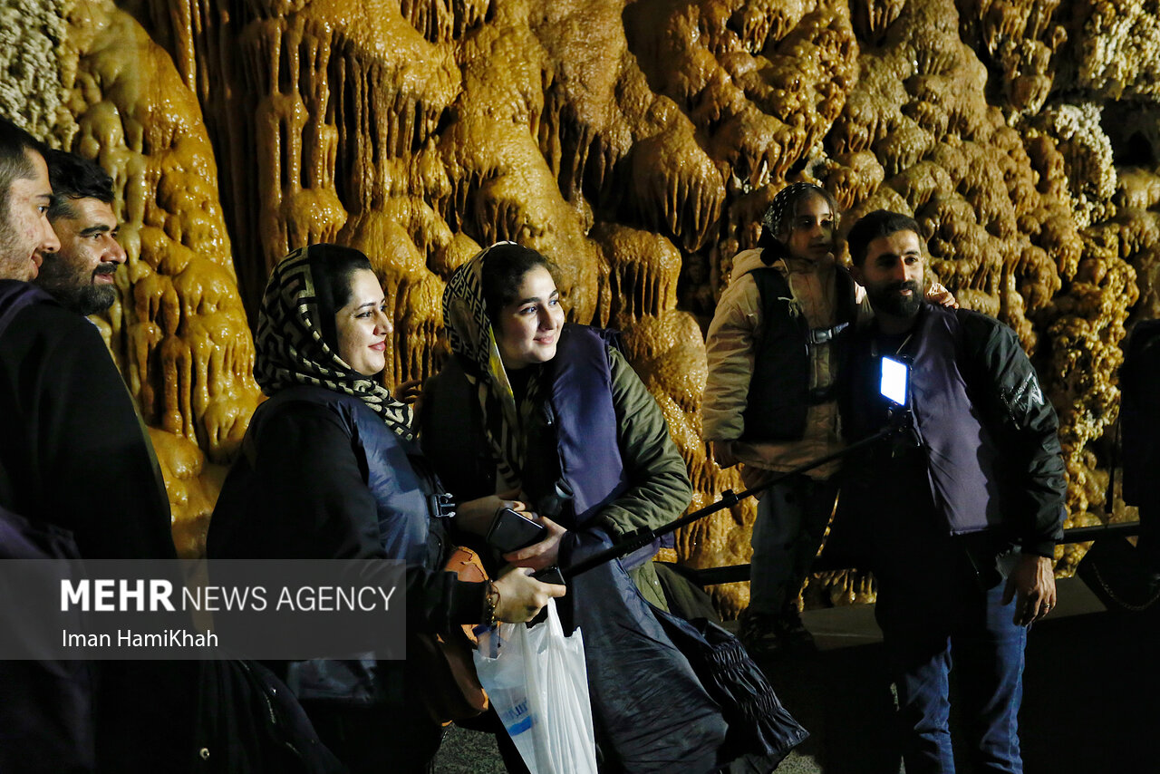 علیصدر همدان؛ کاوش در شگفتیهای زیرزمینی و زیباییهای طبیعی ایران