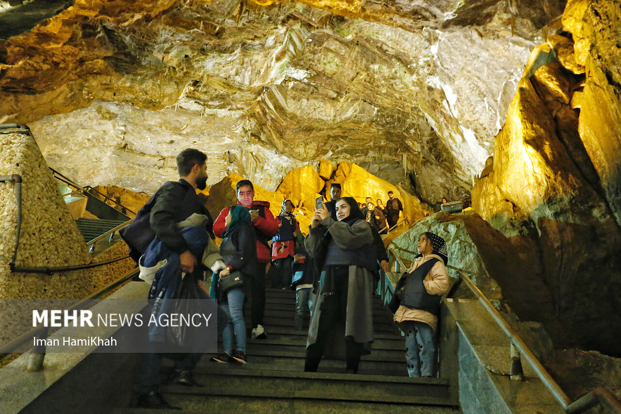 علیصدر همدان؛ کاوش در شگفتیهای زیرزمینی و زیباییهای طبیعی ایران