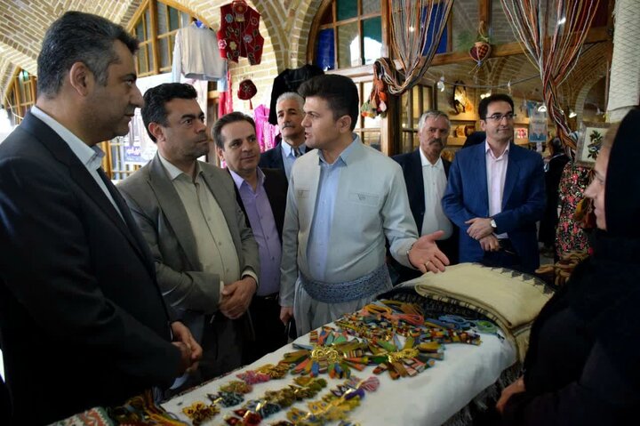 ظرفیت های گردشگری کردستان در سطح ملی و بین‌المللی معرفی شود