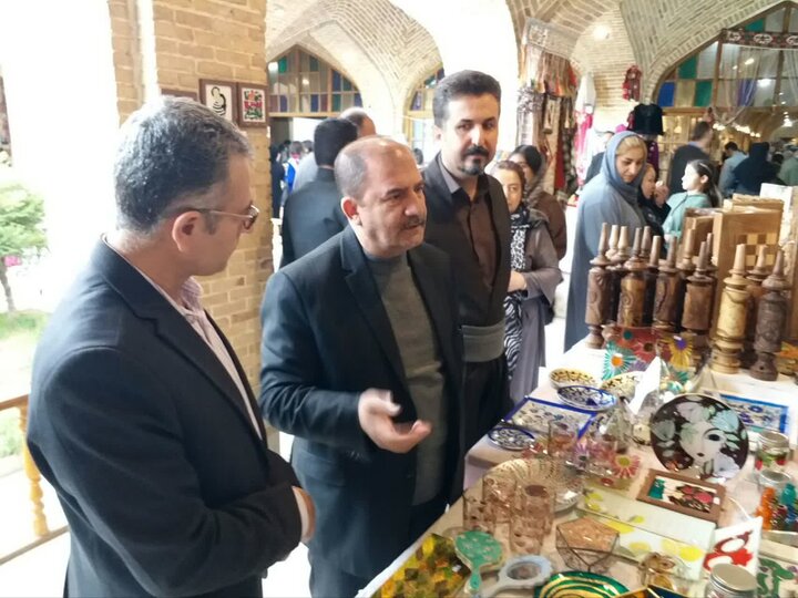 رونق صنایع‌دستی توسعه اقتصاد کردستان را به دنبال دارد