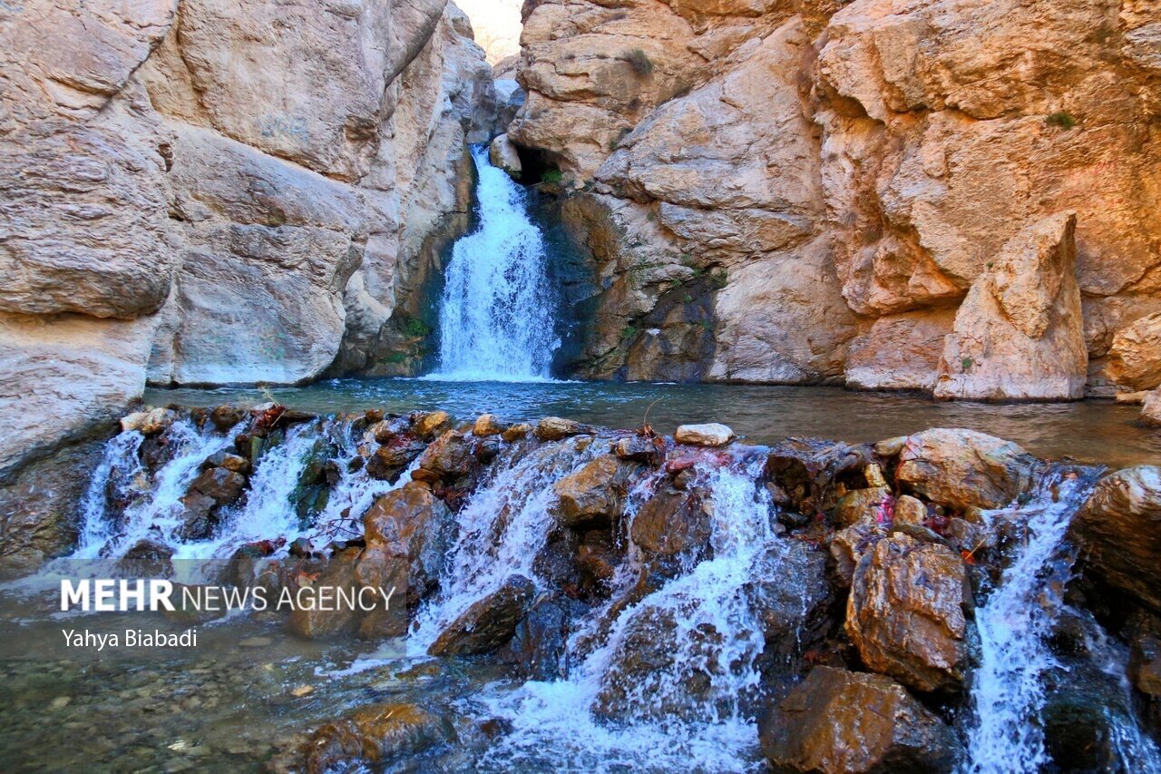 میزبانی شهرستان صحنه از ۷۸ هزار مسافر نوروزی