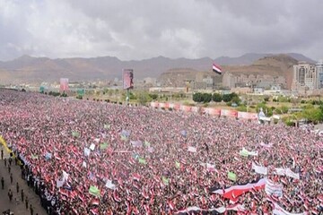 راهپیمایی گسترده یمنی ها در روز ملی مقاومت/«پایداری در برابر متجاوزان ادامه دارد»