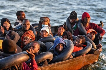 یورش بی سابقه مهاجران غیرقانونی به ایتالیا