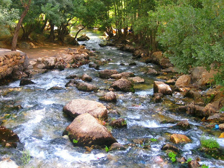 آبشار پیرغار، زیبا ترین آبشار فصلی در ایران
