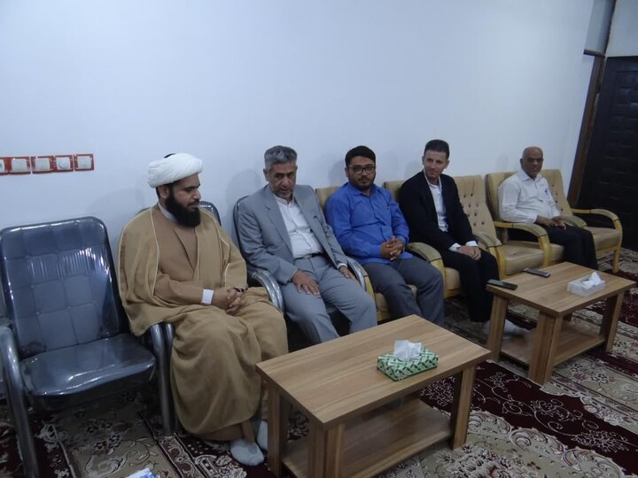 ائمه جمعه ظرفیتی ارزشمند هستند