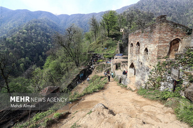 İran'ın kuzeyinde tarihi Rudhan Kalesi