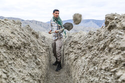 رفع مشکل آب شرب روستای پیربز به همت جهادگران جوان خراسان شمالی