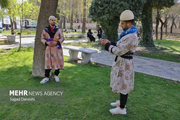 گردشگران نوروزی قلعه فلک الافلاک