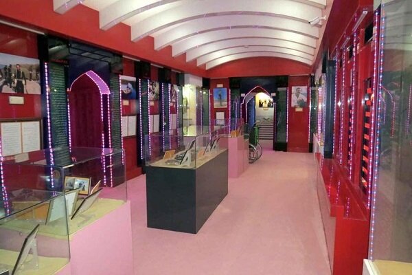 آثاری ماندگار از هنر و معماری در لابهلای آجرهای رنگی