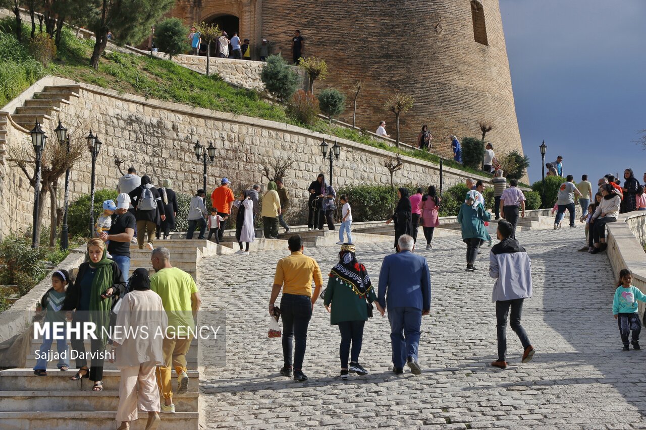 بازدید ۹۷۲ هزار مسافر نوروزی از جاذبه‌های تاریخی و گردشگری لرستان