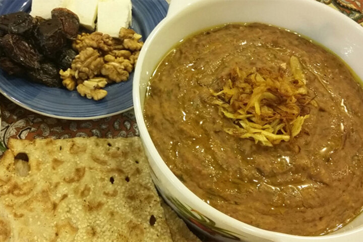 «آبی بنوش» ۱۵ دقیقه قبل از سحر/ آش زرد بوشهریها در افطار