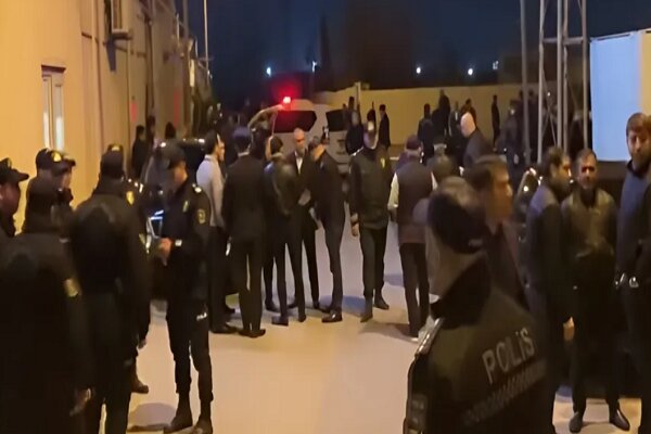 Azerbaycan'da Büyük Kurtuluş Partisi lideri Mustafa'ya silahlı saldırı