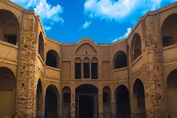 معرفی جاذبه های گردشگری دلیجان/سرزمینی بکر با آثار باستانی دیدنی