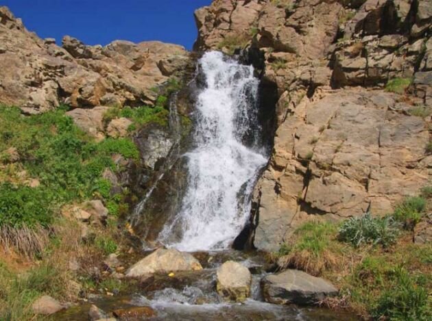 سنقر پیشنهادی شگفتانگیز برای طبیعتگردی
