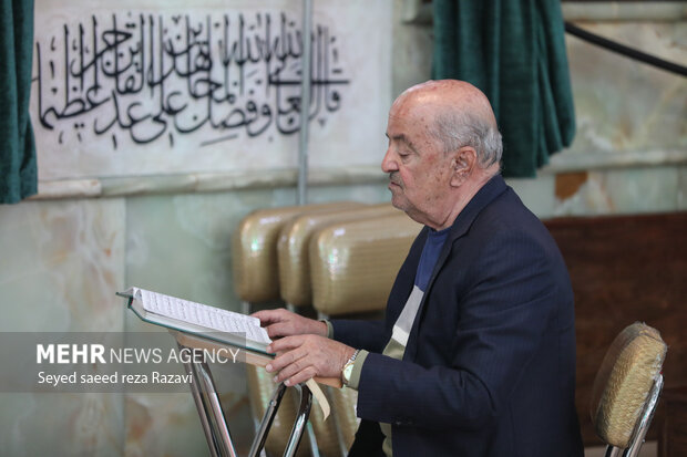 حرم امام زادہ صالح(ع) تہران میں "قرآنی محفل" کا انعقاد

