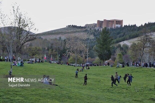 پای فضای سبز از آب شرب خرمآباد قطع میشود؟