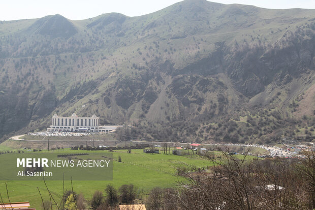 گردنه حیران مقصد گردشگران نوروزی