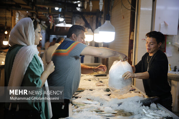 بازار ماهی فروشان بوشهر در نوروز 1402